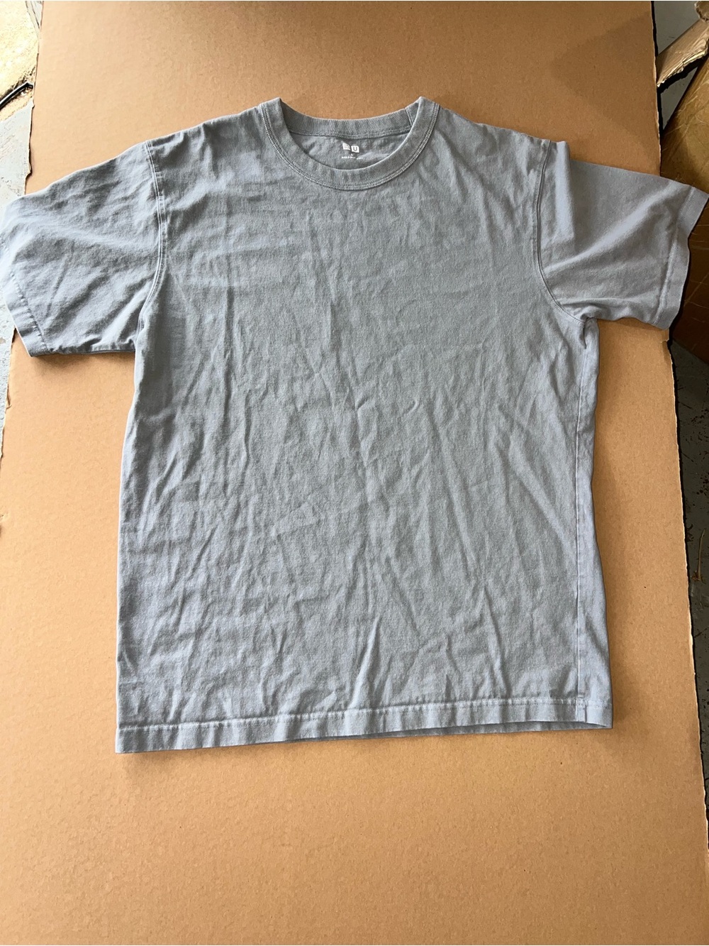 Uniqlo Men's Short Sleeve Crewneck T-Shirt — Light Blue Gray